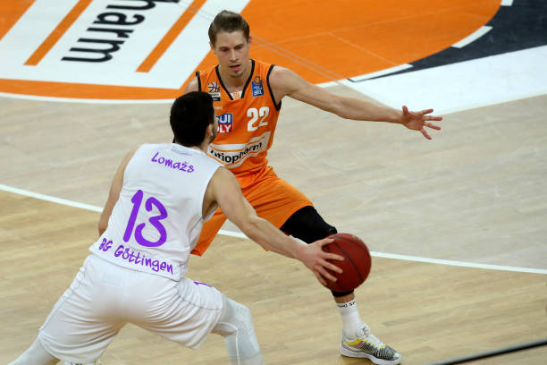 就必须在 就必须在