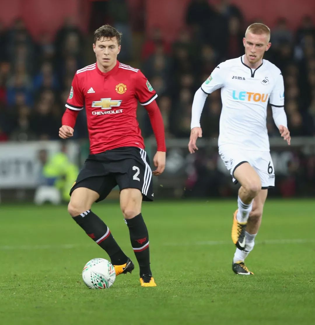 且射门次数 且射门次数